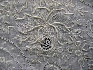 EXCEPTIONAL TROUSSEAU HANDKERCHIEF 11x11 LINEN EUROPE  