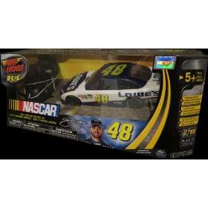   NASCAR   124 SCALE   JIMMIE JOHNSON #48 AIRHOGS RC CAR Toys & Games