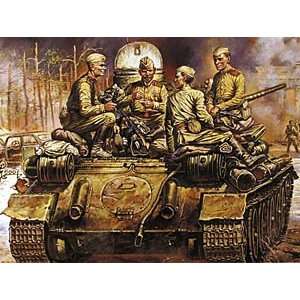    MiniArt 1/35 Soviet Infantry at Rest 1943 45 Kit Toys & Games