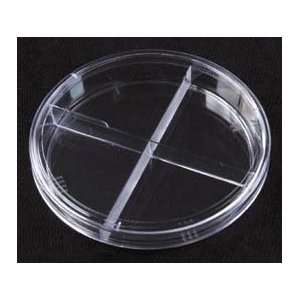 VWR Petri Dishes I Plate   Fully Stackable Dishes, Segmented, Sterile 