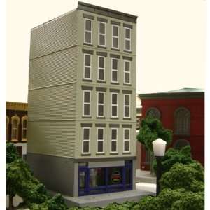  O 5 Story Frederic Ave Hotel w/Lighted Sign MTH3090237 