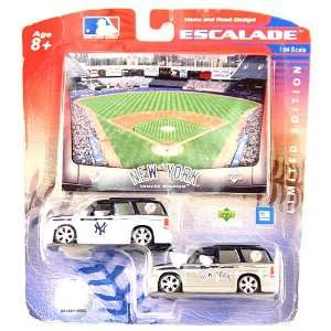  New York Yankees 164 Scale Escalade 2 Pack (Home & Road 