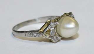 LOVELY ANTIQUE OCEAN PEARL AND ROSE CUT DIAMOND RING IN 18KT GOLD 