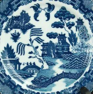 VINTAGE TRANSFERWARE BLUE WILLOW PLATE CHARGER DISH  