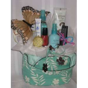  Avon Tahitian Holiday Getaway Set Butterfly and Cosmetic 