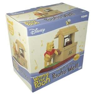  New Tomy Disney Winnie the Pooh Wood Well Music Box Toys & Games
