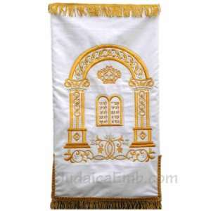  Arch Design Torah Mantle Gold 