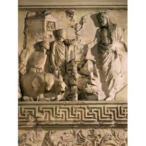 Aeneas and the Sanctuary of the Penates, Relief, Monumental Altar 