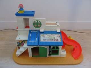   Price Little People family Sesame Street clubhouse playset 937  