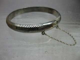 Vintage 925 Silver Hinged Bangle Bracelet with Safety Chain  