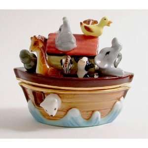  Noahs Ark porcelain box with surprise bird or duck inside 