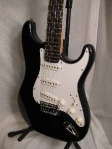 SQUIER BY FENDER AFFINITY STRATOCASTER STRAT ELECTRIC GUITAR BLACK 
