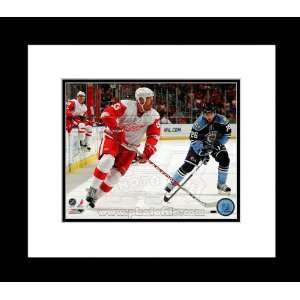  Detroit Red Wings Johan Franzen 2010 11 Action Framed 