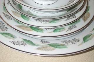 Noritake Lynwood China 33 Pieces Serving Bowl Platter +  
