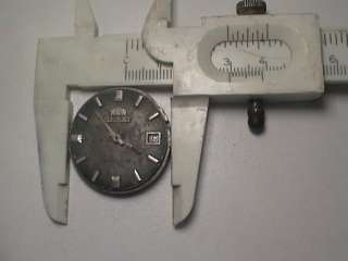 WRISTWATCH MOVEMENT VINTAGE FOR REPAIR ORIENT 20321  