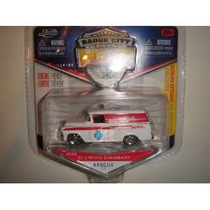   City Heat Rescue 57 Chevy Suburban Ambulance White/Red #032 Toys