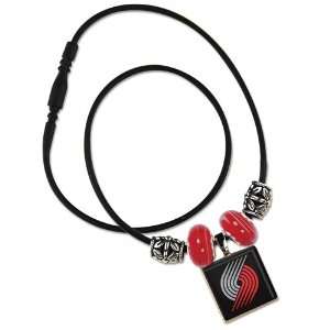  PORTLAND TRAIL BLAZERS OFFICIAL 18 NBA NECKLACE Sports 