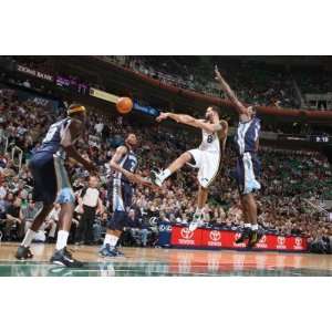  Memphis Grizzlies v Utah Jazz Deron Williams by Melissa 