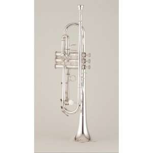  Holton ST307S Professional Bb Trumpet MF Model in silver 