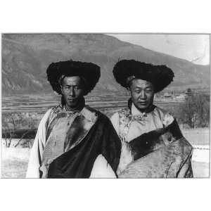  Natives of Batang, Sikang, China[between 1931 and 1934 