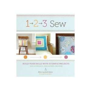   36 Simple Sewing Projects (9780811876490) Ellen Luckett Baker Books