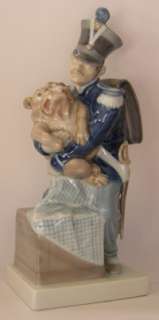 Royal Copenhagen Figurine Soldier & Dog #1156 Tinderbox  