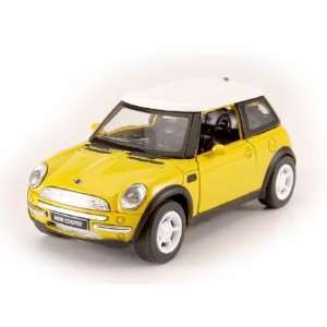  1/32 Snap Mini Cooper yellow, Metal #630010 Toys & Games