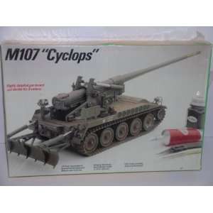 Testors/Italeri M107 Cyclops Self Propelled Gun Plastic Model Kit
