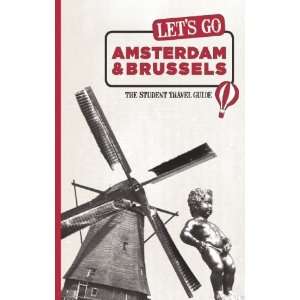   Student Travel Guide [Paperback] Inc. Harvard Student Agencies Books