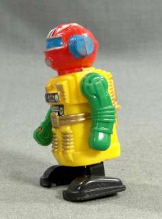 VINTAGE JAPAN JAPANESE SPACE EXPLORER ROBOT ROBO WIND UP CLOCKWORK 