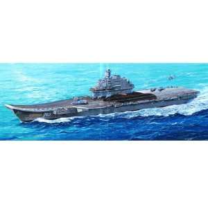   MODELS   1/350 Admiral Kuznetsov Russian Aircraft Carrier (Pla Toys