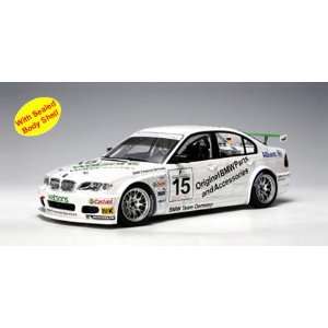  #80449 Auto Art Motorsport BMW 320i Macau Guia 2004 Winner 