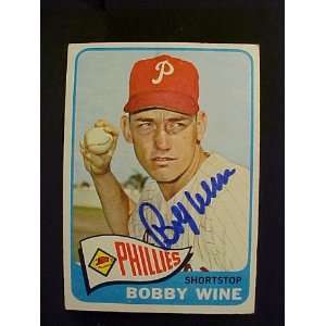 Bobby Wine Philadelphia Phillies #36 1965 Topps Autographed Baseball 