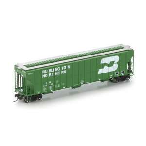   RTR FMC 4700 Covered Hopper, BN/Green #462189 ATH73842 Toys & Games