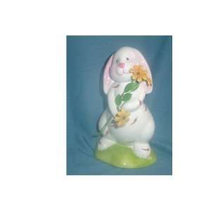  Porcelain Bunny holding Daisys Figurine 