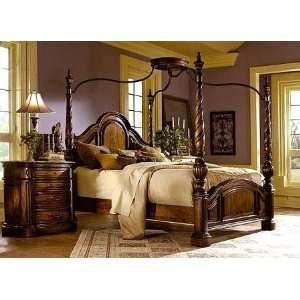   Collection Poster Canopy Bed   California King S