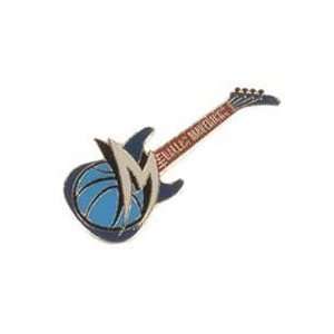  Dallas Mavericks Guitar Pin