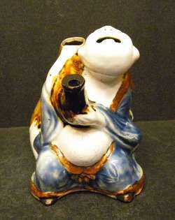 Japanese HIRADO Teapot   Hotei w/money bag  