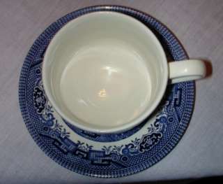 Blue Willow   Churchill   Cup/Saucer   Made in England  