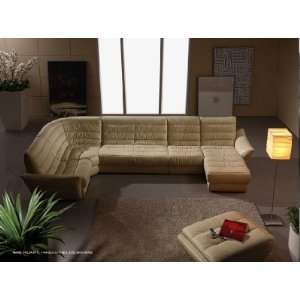  M068 Sectional M068 Living Room Collection