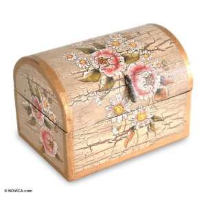 Wood chest, Colonial Roses (medium) 