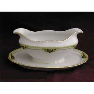  Royal Bayreuth Belmont Green Lined Gravy Boat With Stand 