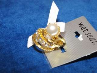   Gold Tone Stacking Rings WET SEAL Rhinestones FAUX PEARL SZ.7  