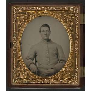    Unidentified soldier in Confederate uniform