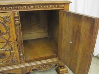 Antique Jacobean Style Oak Buffet Server Very Ornate Wood Work Great 