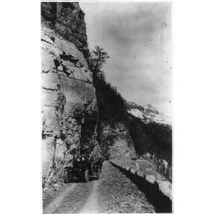  Crystal Point,Glacier National Park,automobile on mountian road 