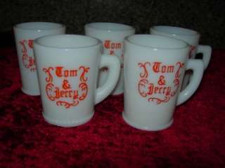   MCKEE CHRISTMAS TOM AND JERRY CUPS MUGS PRISTINE LOT OF 5  