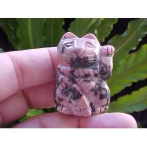   Gemqz Rhodonite Carved Lucky CAT Left PAW Cute  