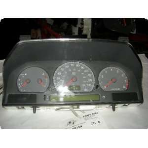   / Speedometer  VOLVO 70 SERIES 99 00 MPH (head only), Cpe & Conv