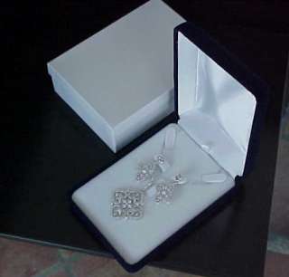   High End BLUE VELVET Deluxe Earring Necklace Ring Jewelry Set GIFT BOX